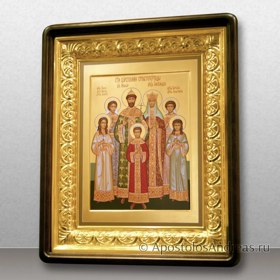 Икона Царская семья (в киоте с резной рамой), в киоте - 46х56, 2025 — образец № 17