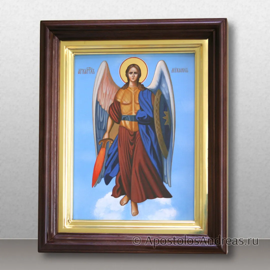Икона в киоте Архангел Михаил (реализм), 18х24, в киоте - 25х31, 2025 — образец № 28