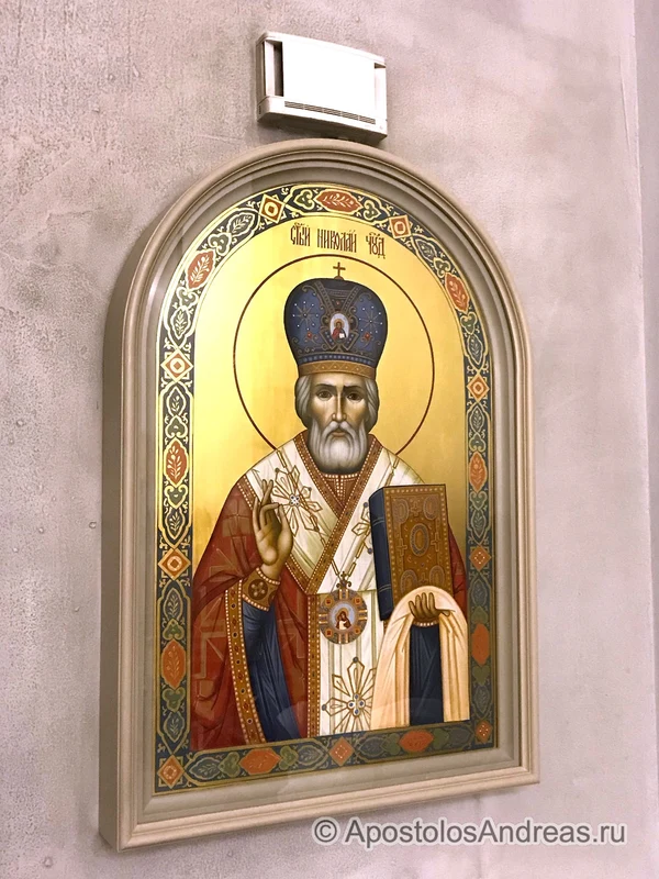 Икона «Николай Чудотворец» в киоте — Троицкий храм в Коломне, Щурово